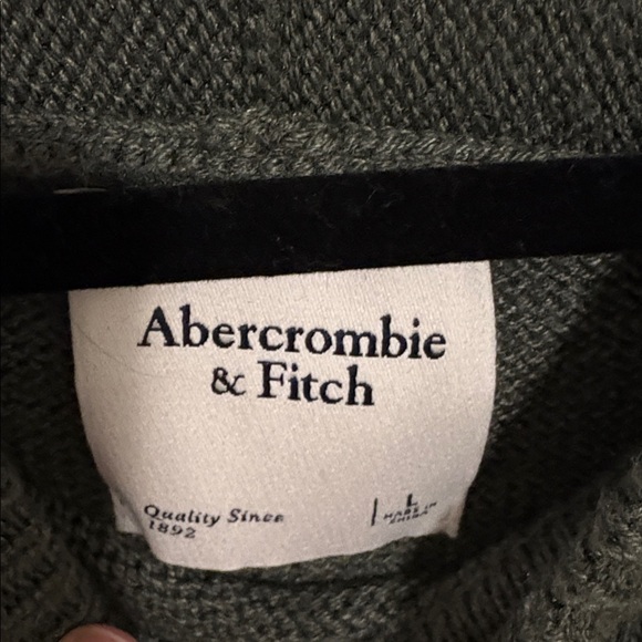 Abercrombie sweater green L - Picture 3 of 3